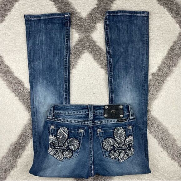 Women’s Miss Me Boot Jeans - Picture 1 of 7